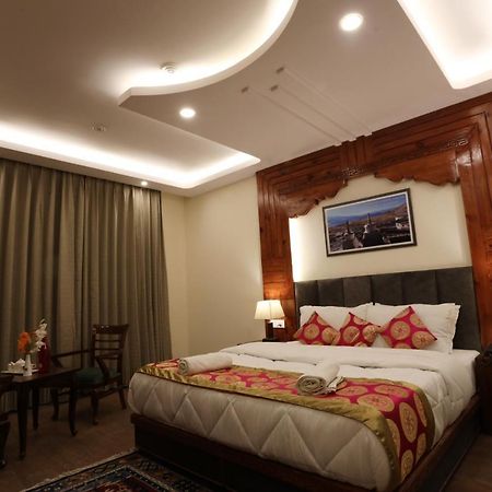 Hotel The Grand Khasdan Leh Luaran gambar