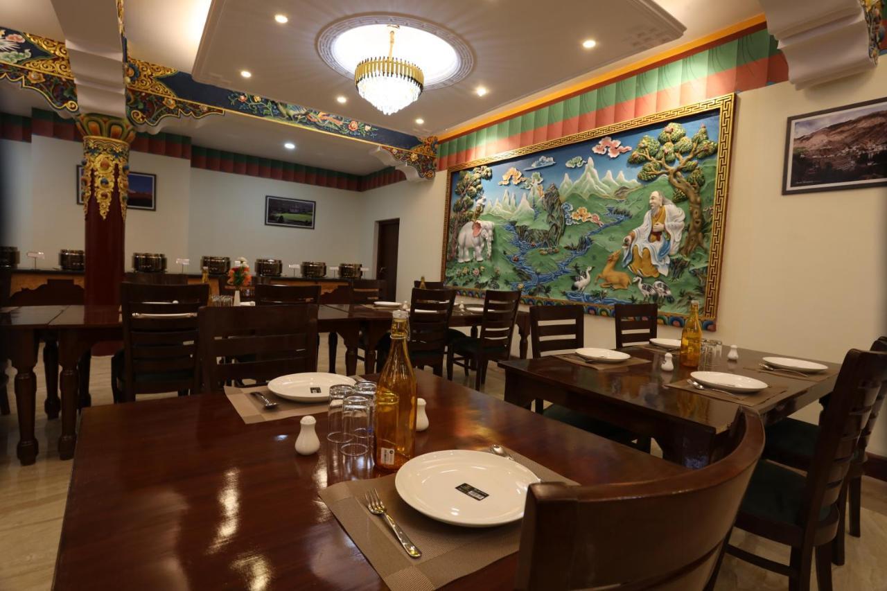 Hotel The Grand Khasdan Leh Luaran gambar