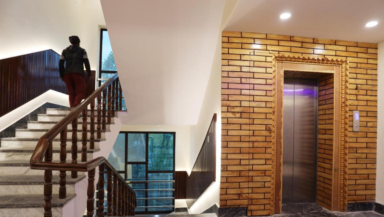 Hotel The Grand Khasdan Leh Luaran gambar