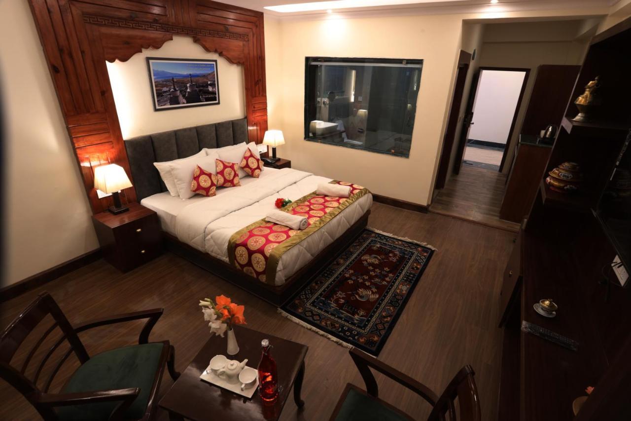 Hotel The Grand Khasdan Leh Luaran gambar