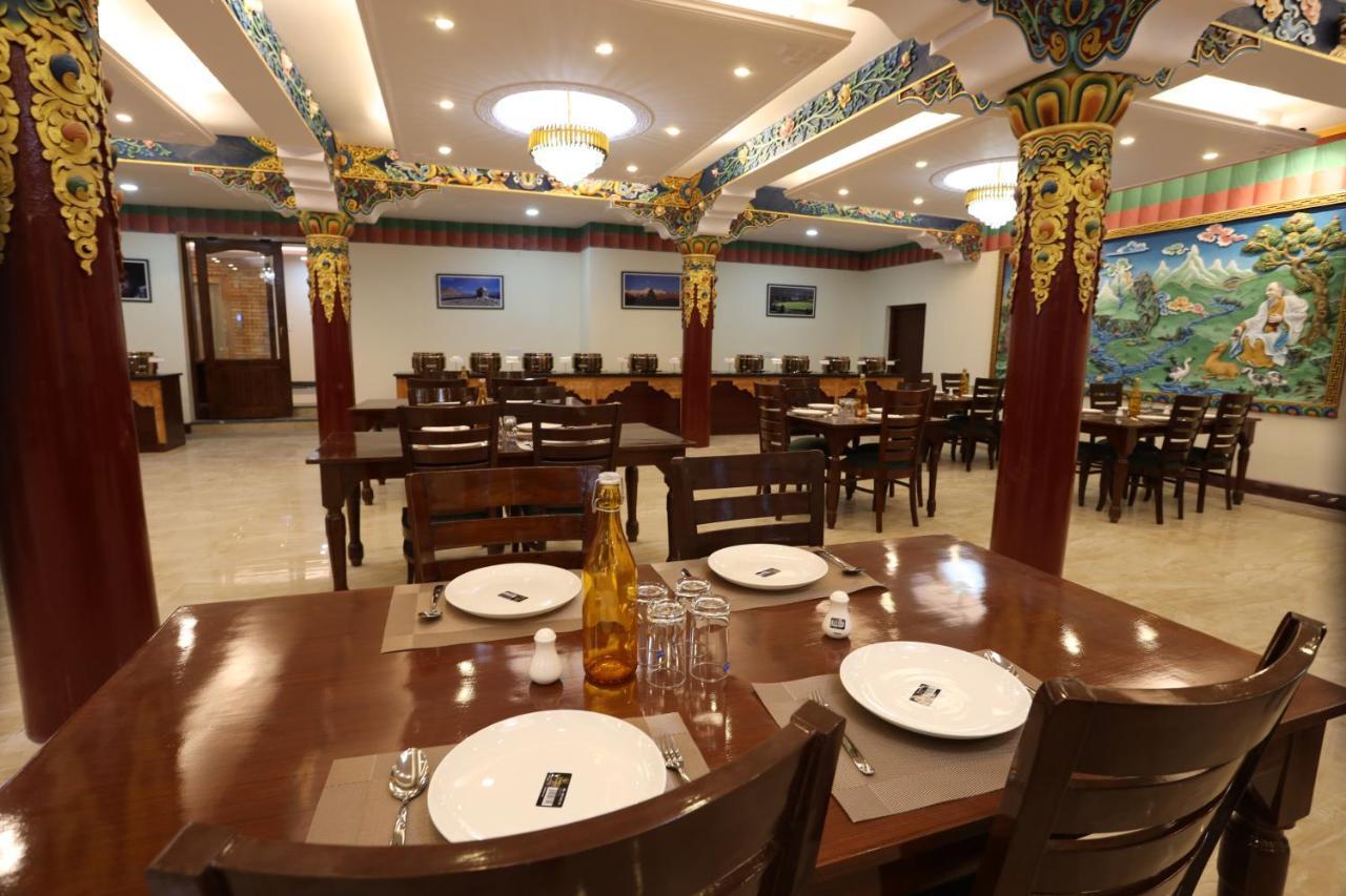 Hotel The Grand Khasdan Leh Luaran gambar